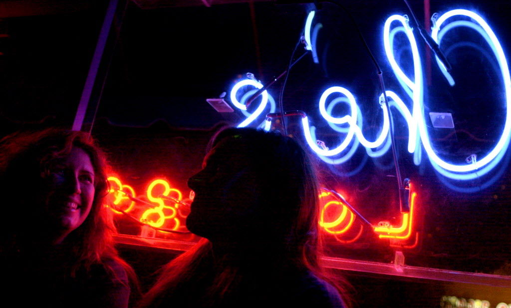 Che's Lounge